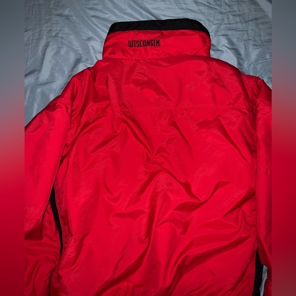 Wisconsin Badgers Columbia 2 in 1 Jacket - Picture 7 of 8